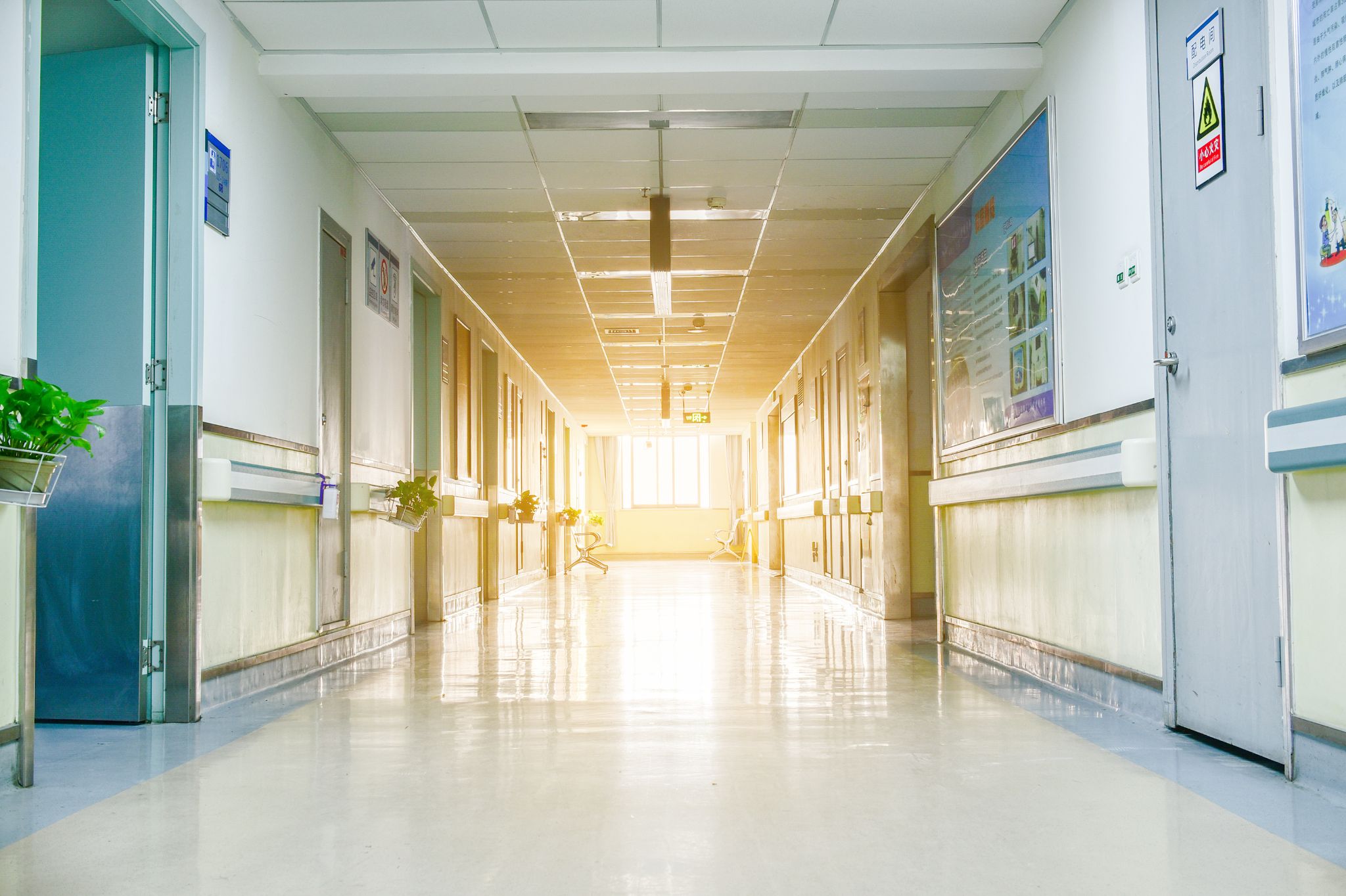 Dry Fog Hospital Sterilization Hallway